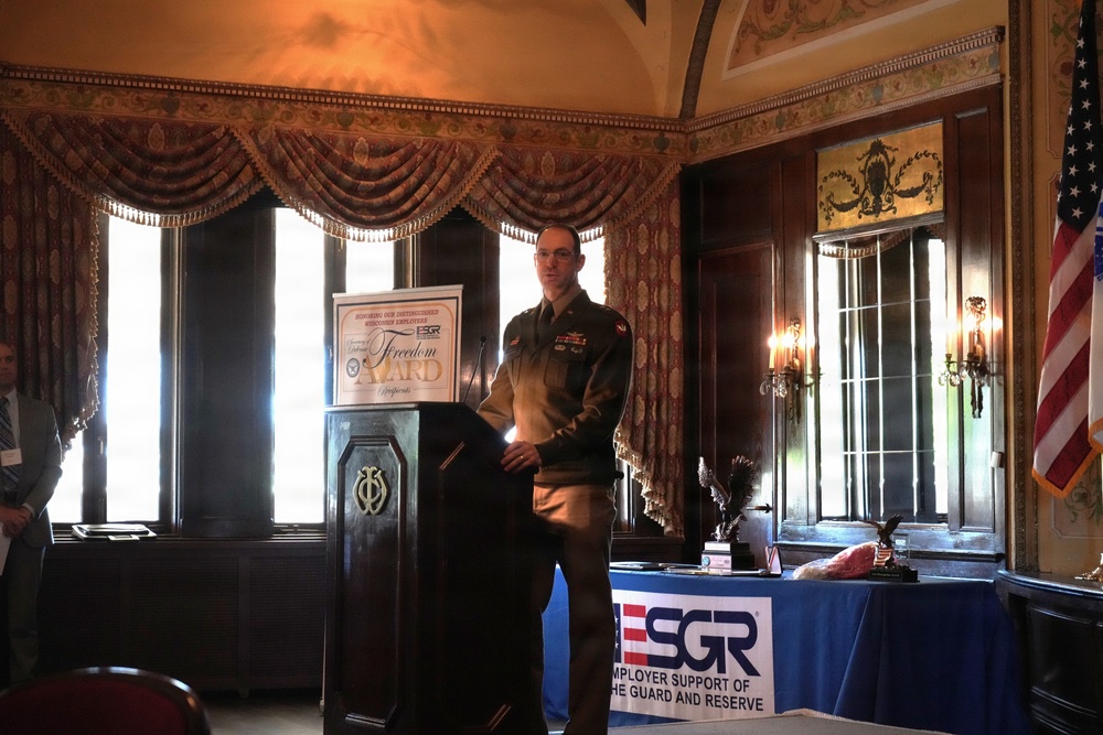 ESGR Breakfast features 88th RD Deputy Commander, Wisconsin Reserve Ambassador-select honored