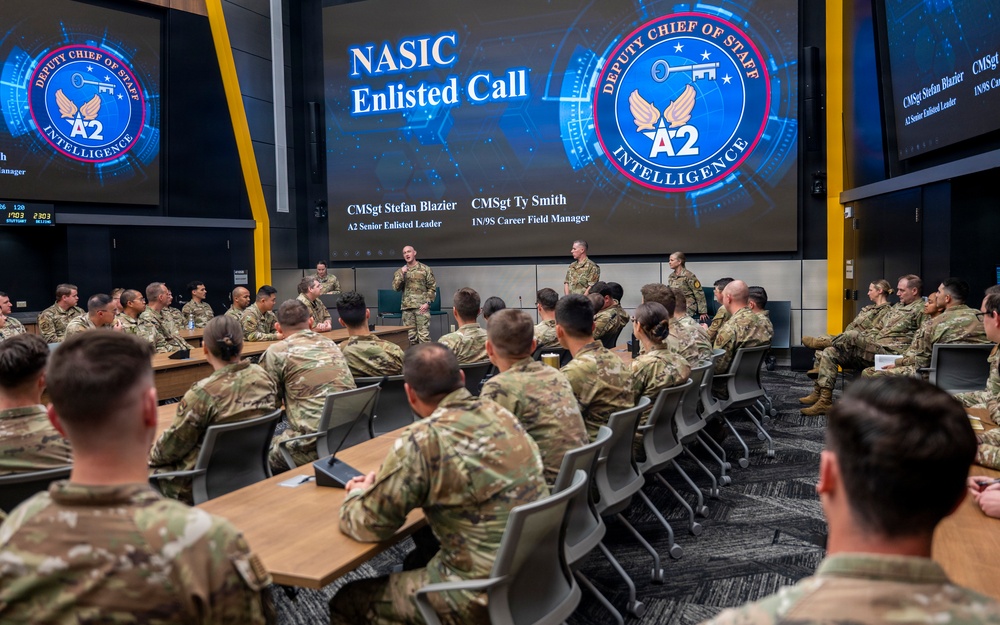 Senior intelligence leaders visit NASIC, connects with Airmen