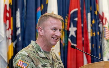 Military Police Regiment welcomes new commandant