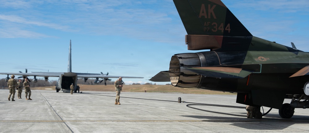 18th Fighter Interceptor Squadron conducts FARP at JBER