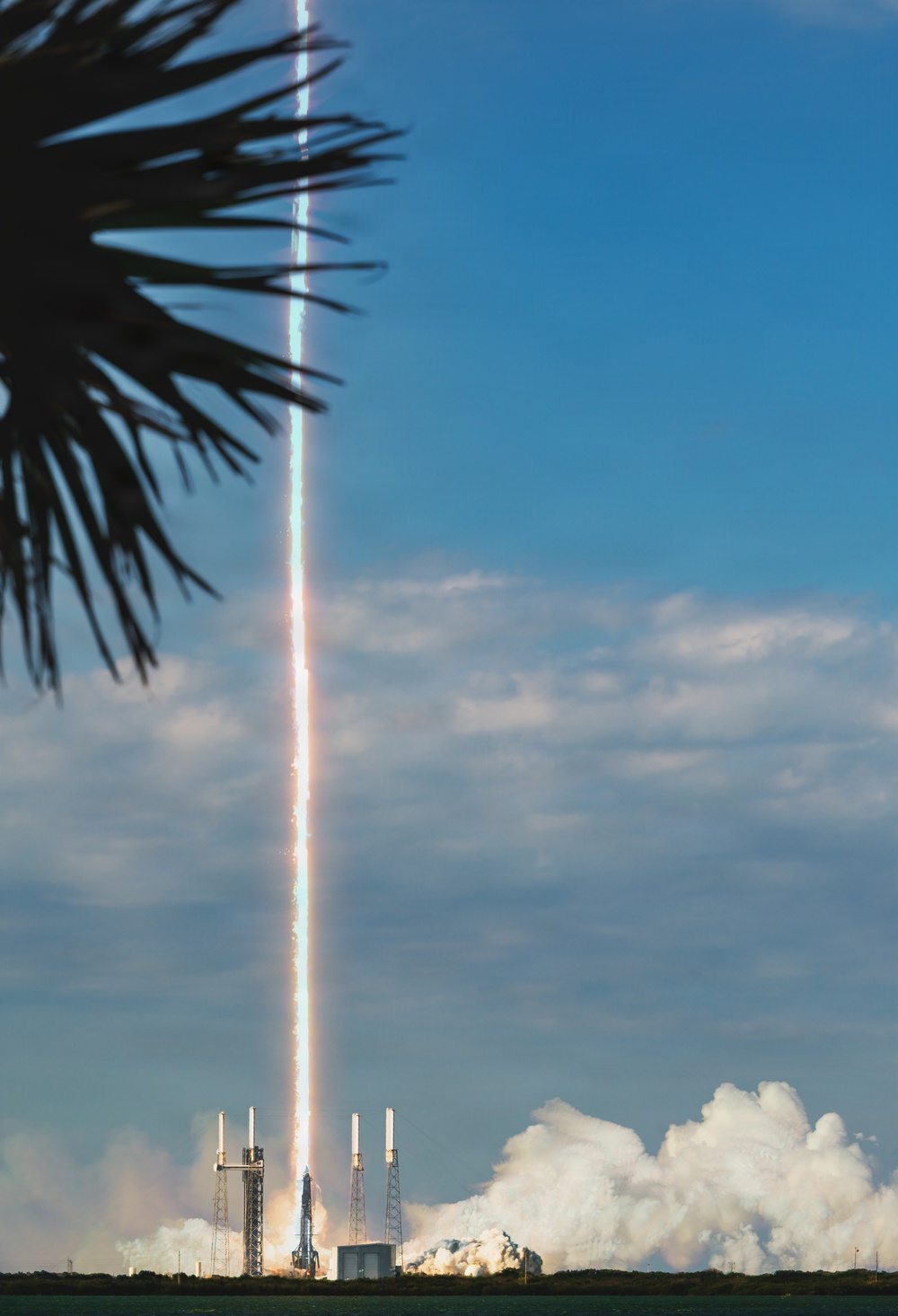 CRS-34 Launches from Cape Canaveral Space Force Station