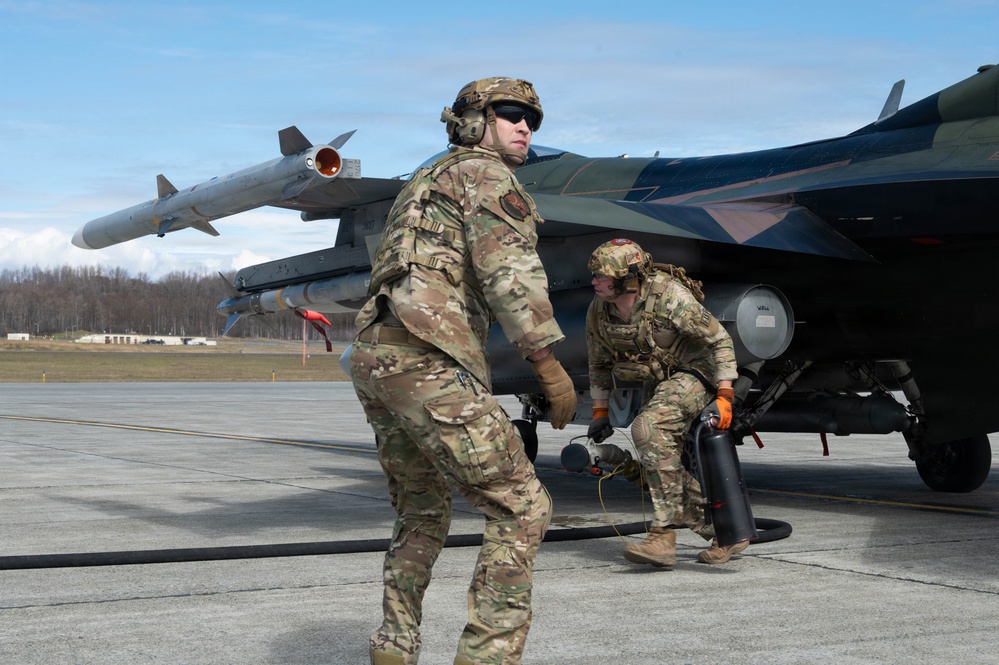 18th Fighter Interceptor Squadron conducts FARP at JBER