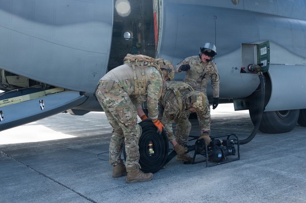 18th Fighter Interceptor Squadron conducts FARP at JBER