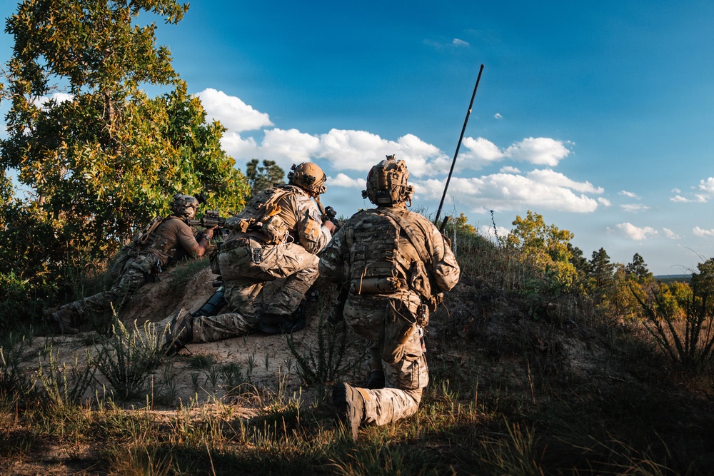 3rd Special Forces Group (Airborne) Conducts Live-Fire Exercise