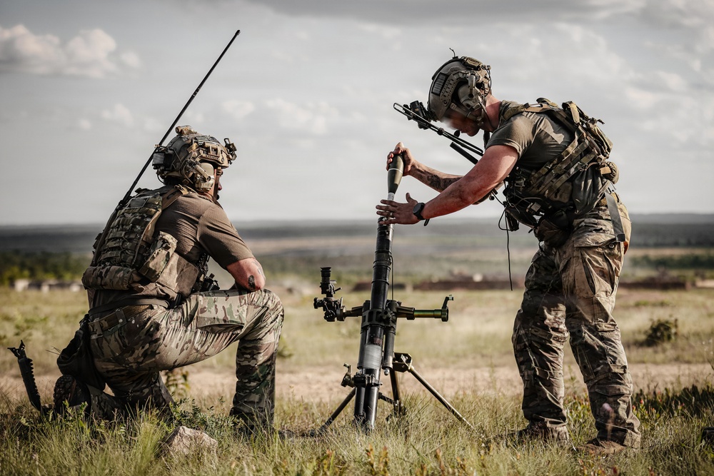 3rd Special Forces Group (Airborne) Conducts Live-Fire Exercise