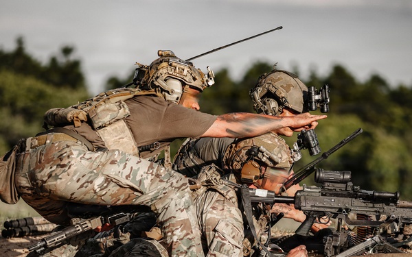 3rd Special Forces Group (Airborne) Conducts Live-Fire Exercise
