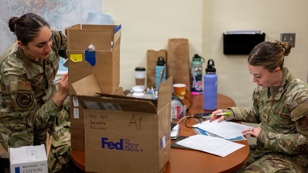 Kodiak closers: joint Arctic Care team packs up clinic together