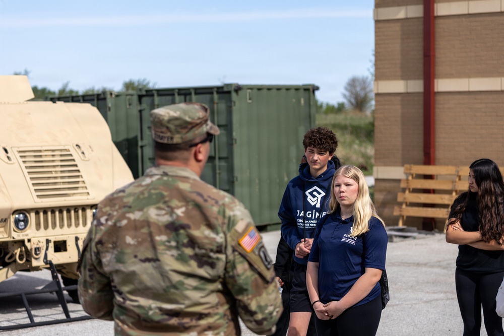 Millard Public Schools Students Visit Elkhorn Reserve Center
