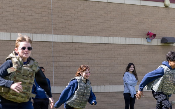 Millard Public Schools Students Visit Elkhorn Reserve Center