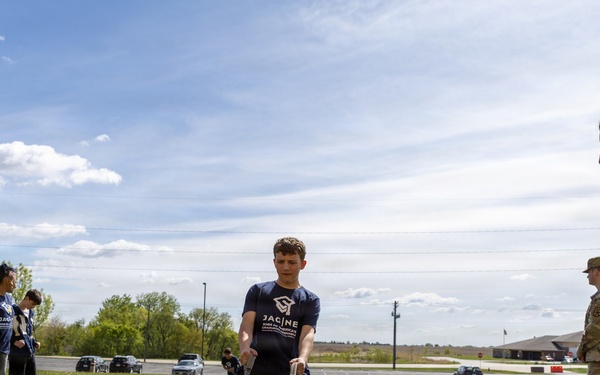 Millard Public Schools Students Visit Elkhorn Reserve Center