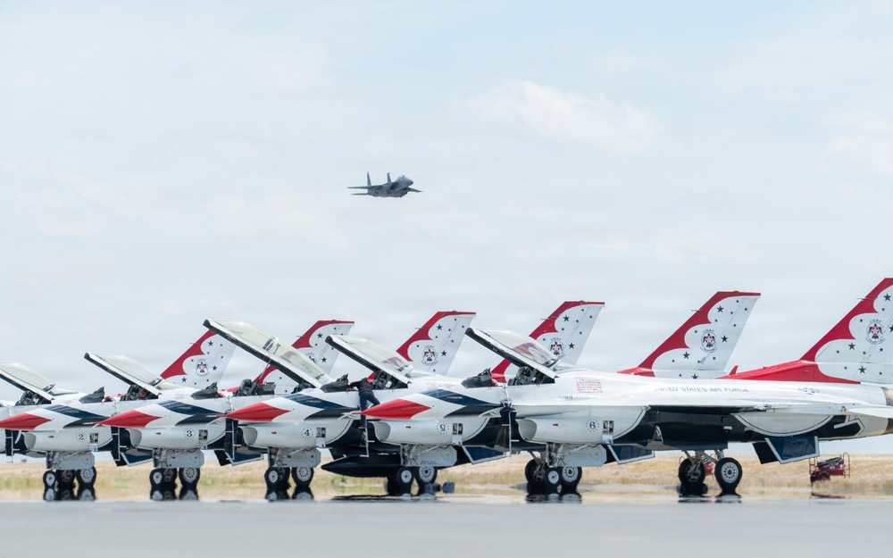 Gunfighter Skies 2026