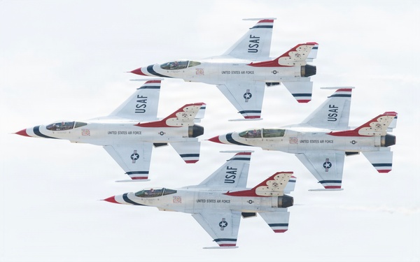 Gunfighter Skies 2026