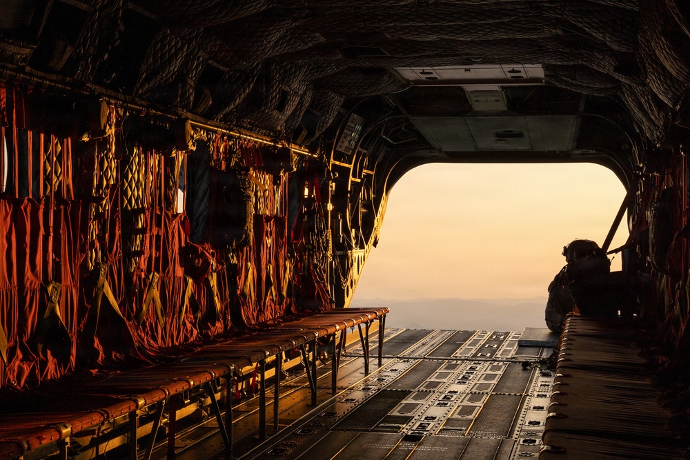 3-2 GSAB Conducts Air Assault Training with Allied Partners