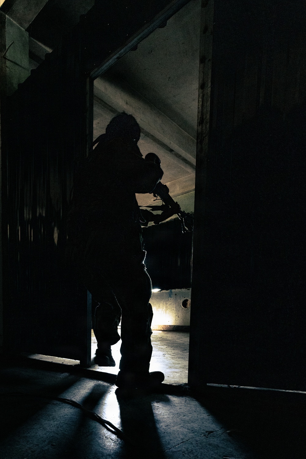 U.S. Soldiers train with M250, M7 in the Philippines