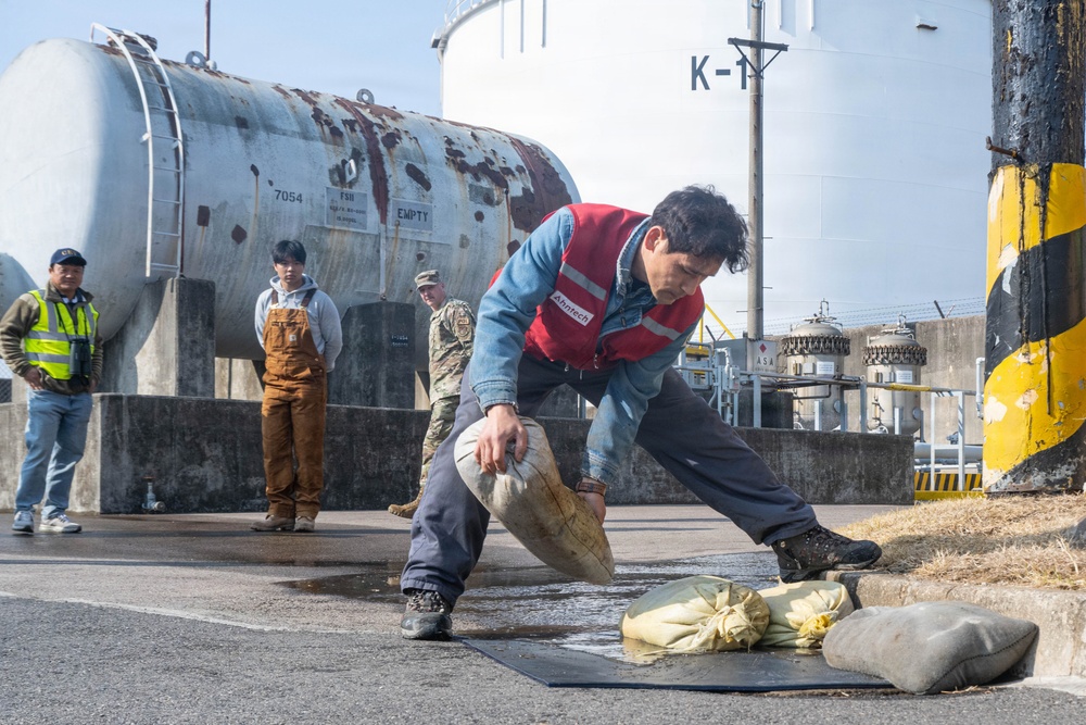 8th Logistics Readiness Squadron conducts training with defense logistics agencies at Gunsan