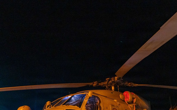 USS Mustin conducts night flight operations