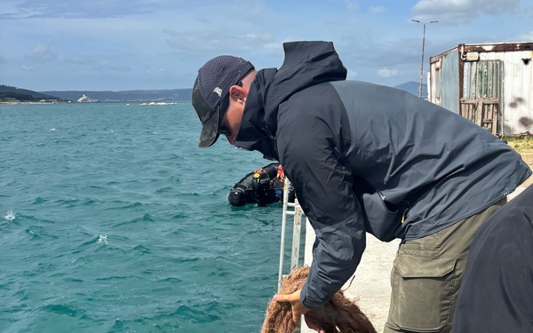 U.S. Navy Divers Conduct Maritime Infrastructure Repairs in Croatia