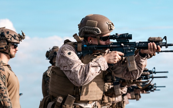 11th MEU Marines Conduct Marksmanship Training aboard USS Portland