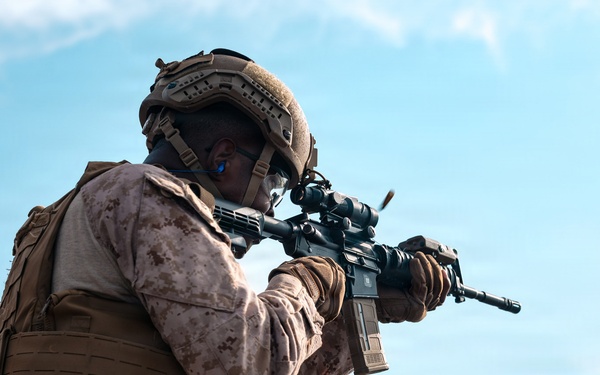 11th MEU Marines Conduct Marksmanship Training aboard USS Portland