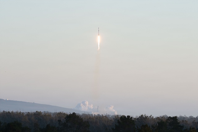Vandenberg Supports Evening Launch of the Starlink 17-42 Mission