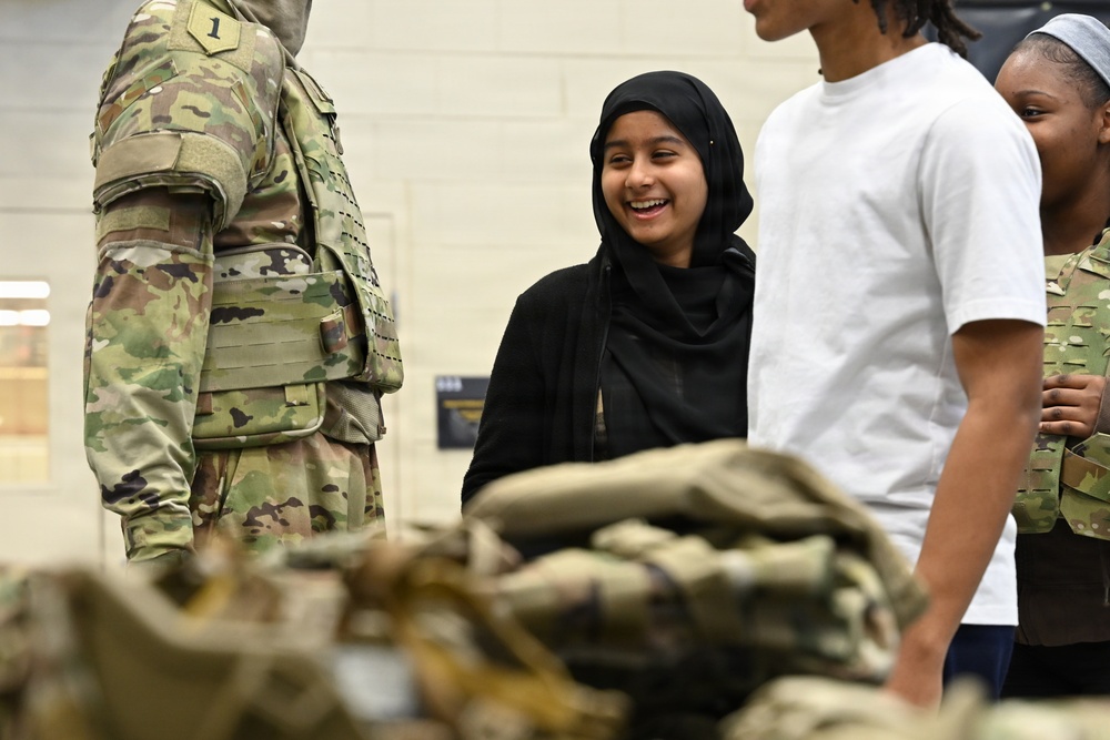 U.S. Army Tank-automotive and Armaments Command welcomes local Detroit-area students for tour of the Detroit Arsenal
