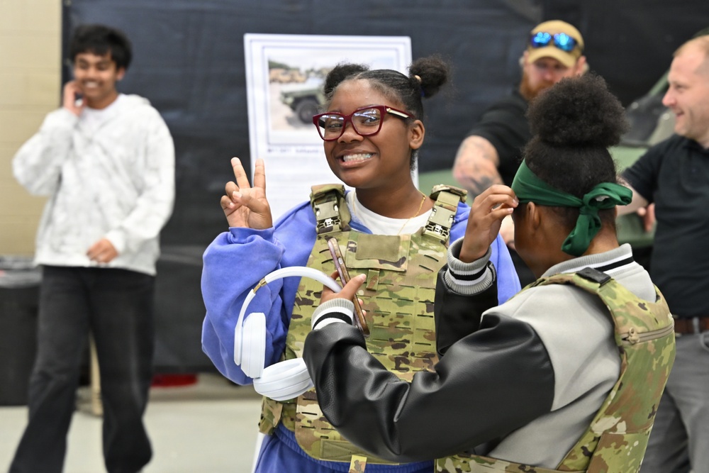 U.S. Army Tank-automotive and Armaments Command welcomes local Detroit-area students for tour of the Detroit Arsenal