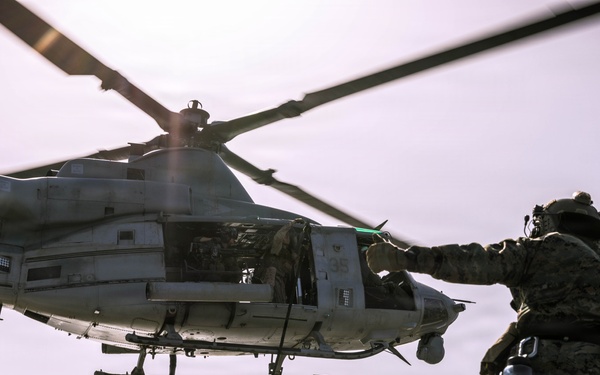 31st MEU | Maritime Raid Force Fast Roping