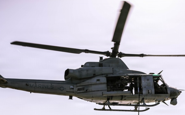 31st MEU | Maritime Raid Force Fast Roping