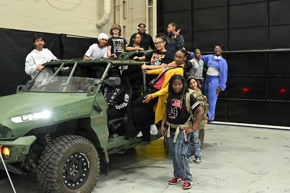 U.S. Army Tank-automotive and Armaments Command welcomes local Detroit-area students for tour of the Detroit Arsenal
