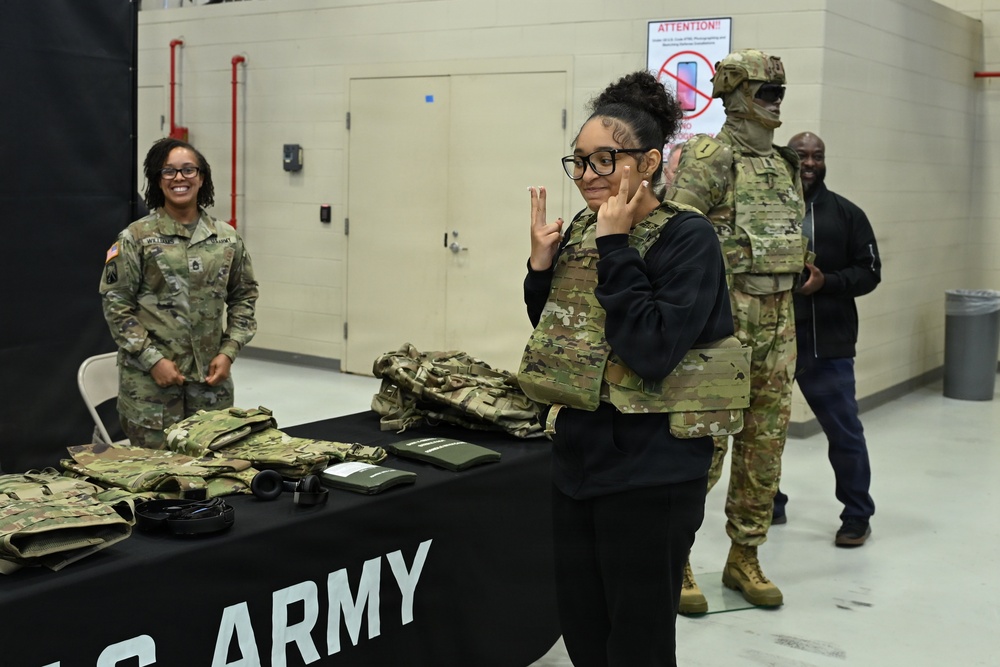 U.S. Army Tank-automotive and Armaments Command welcomes local Detroit-area students for tour of the Detroit Arsenal