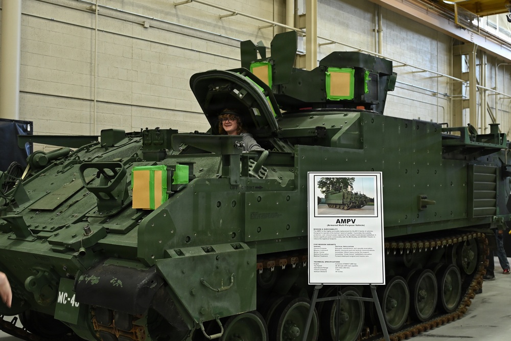U.S. Army Tank-automotive and Armaments Command welcomes local Detroit-area students for tour of the Detroit Arsenal