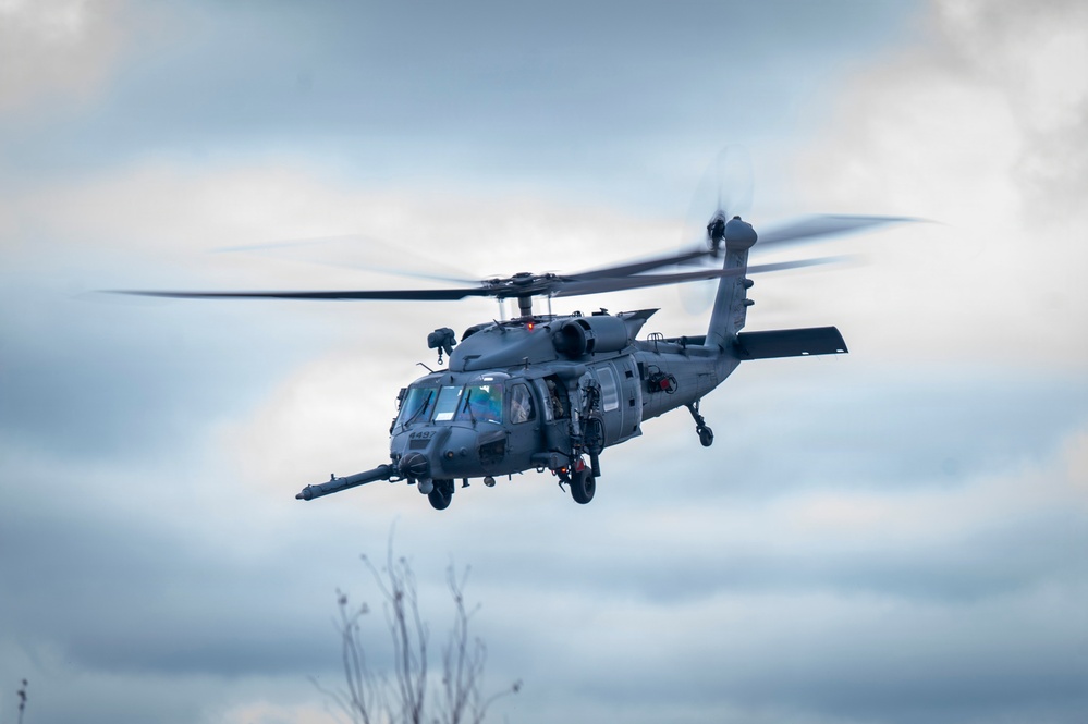 106th Rescue Wing HH-60 Pave Hawks conduct joint live-fire training during Exercise Hungry Horse