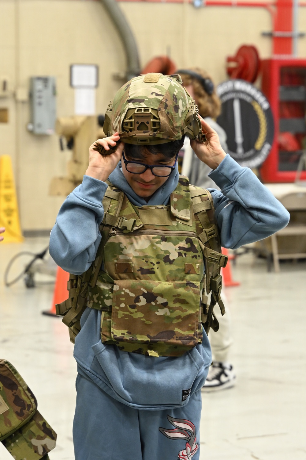 U.S. Army Tank-automotive and Armaments Command welcomes local Detroit-area students for tour of the Detroit Arsenal