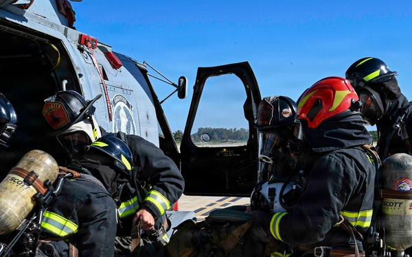 NAVSTA Rota Personnel Participate in Aircraft Firefighting Drill