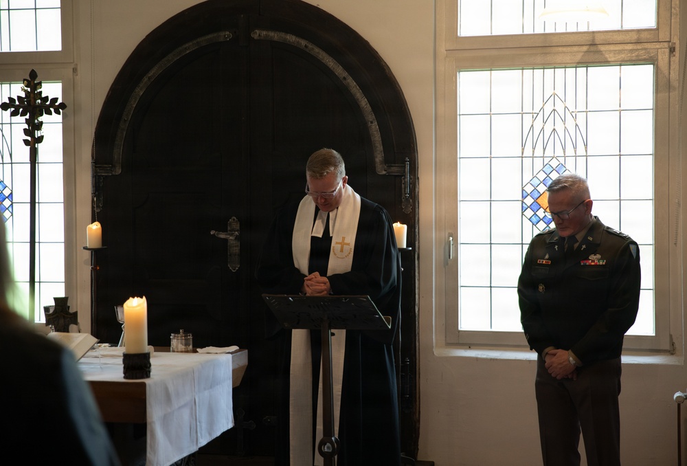 U.S Army Chaplain Speaks at Bundeswehr Worship Service