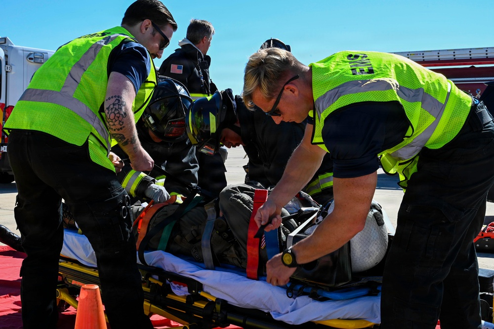 NAVSTA Rota Personnel Participate in Aircraft Firefighting Drill