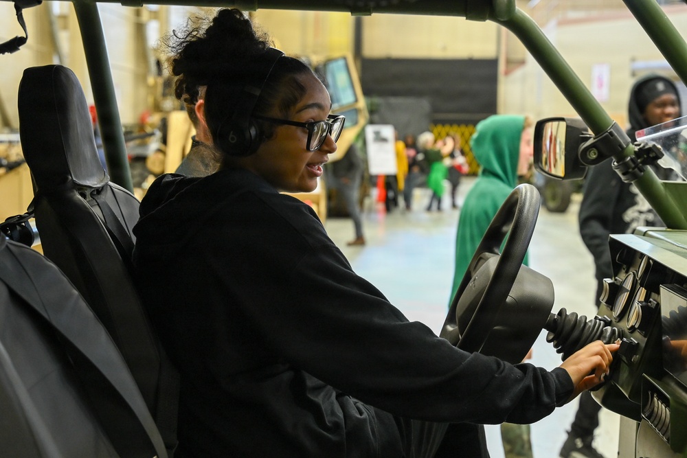 U.S. Army Tank-automotive and Armaments Command welcomes local Detroit-area students for tour of the Detroit Arsenal