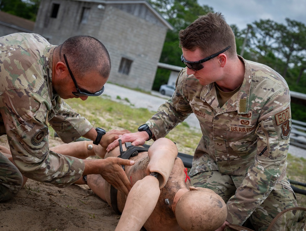 Air Force EOD warfighter