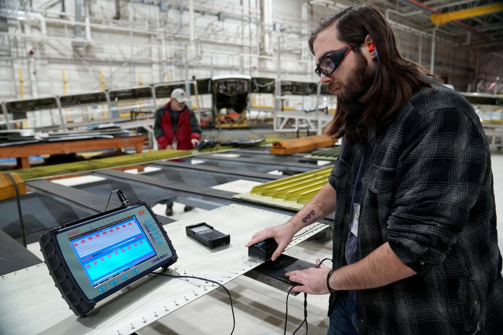 Aircraft integrity: Inspectors Ensure Force Stays Battle Ready