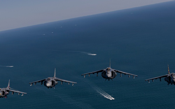 VMA-223 tours North Carolina