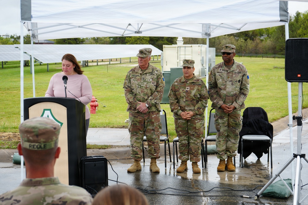 Fort McCoy Senior Commander hosts ribbon cutting for Microgrid Project
