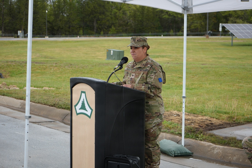 Fort McCoy Senior Commander hosts ribbon cutting for Microgrid Project