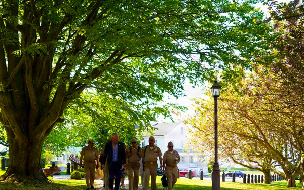 Rear Adm. Murguia visits U.S. Naval War College
