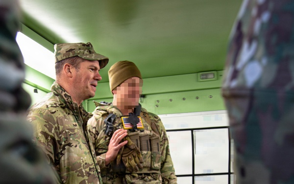 10th SFG(A) Command Team Visits Ivy Mass Training