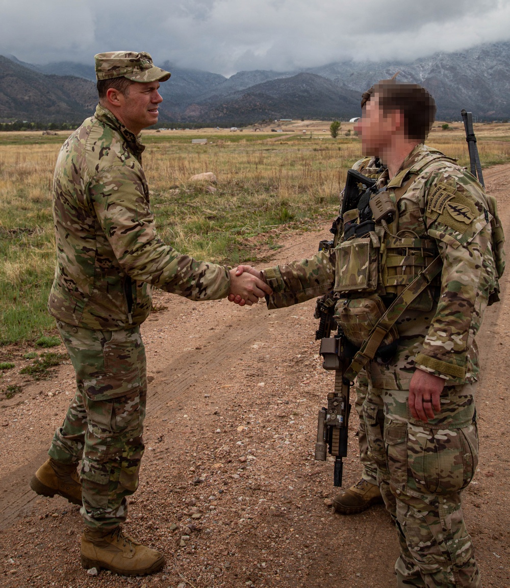 10th SFG(A) Command Team Visits Ivy Mass Training