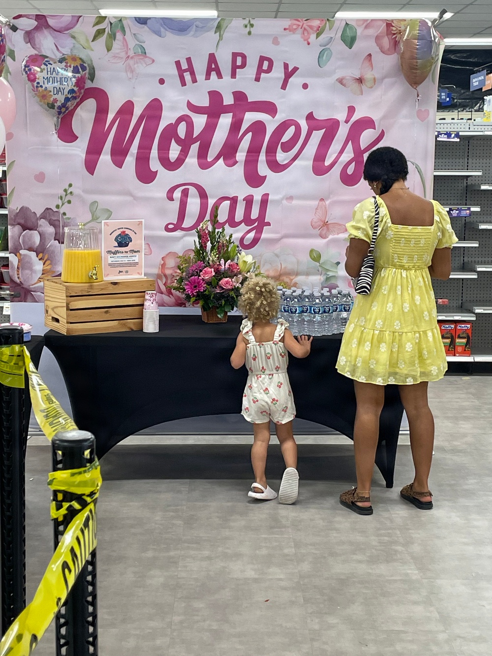 NEX locations celebrate moms for Mother’s Day