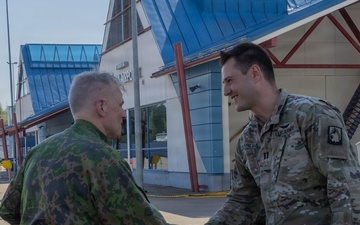 Commander of Finnish Army visits training area during Saber Strike