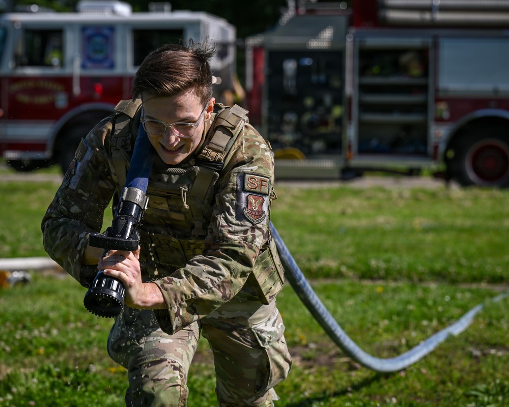 509 SFS Compete in a Battle of the Badges