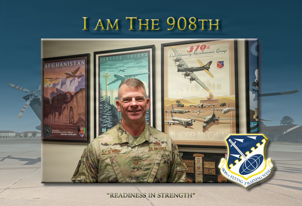 I am The 908th: Senior Master Sgt. David Stinson