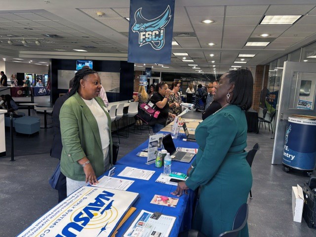NAVSUP FLC Jacksonville Office of Small Business Programs participates in Small Business Summit